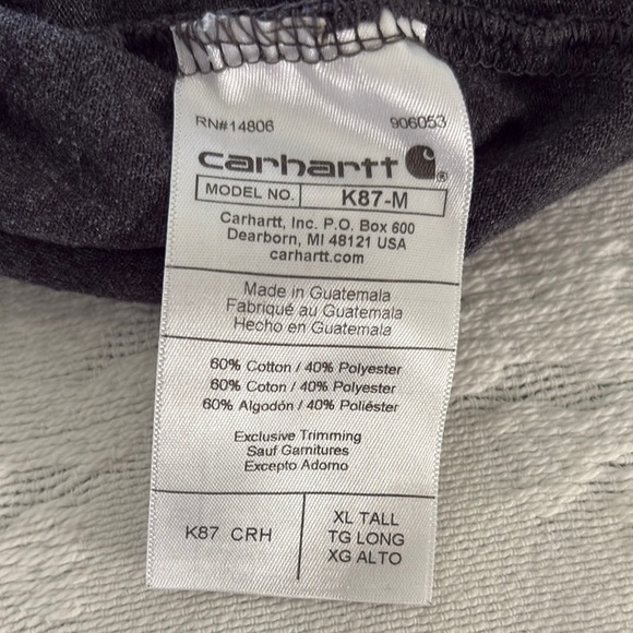 Gently Loved Carhartt Men's Dark Gray Pocket Tee - Picture 5 of 7
